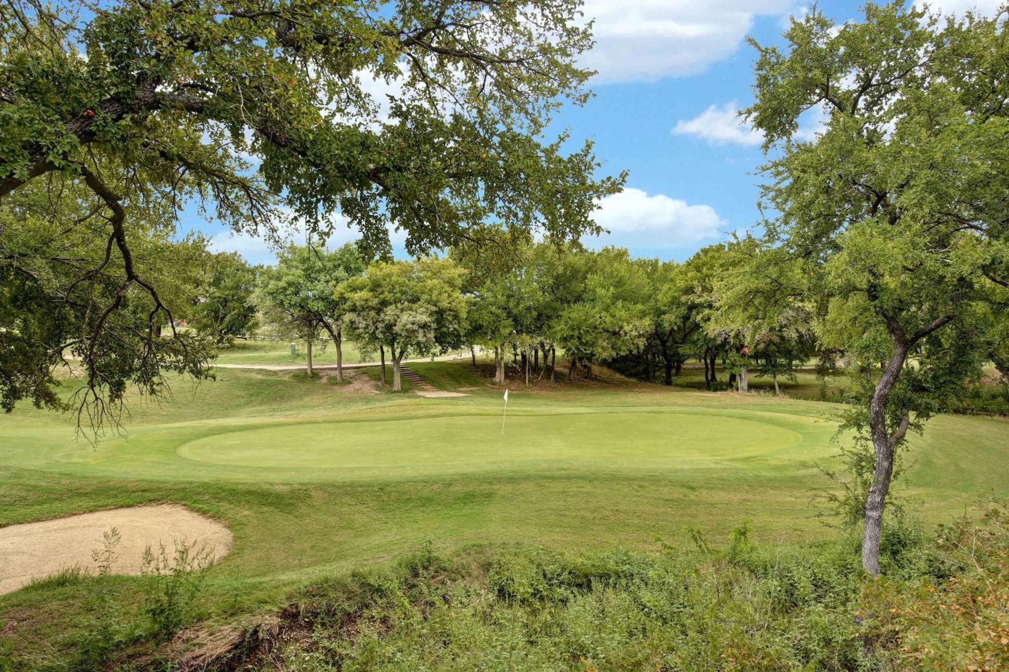 Dallas/Fort Worth Marriott Hotel & Golf Club At Champions Circle Roanoke Extérieur photo